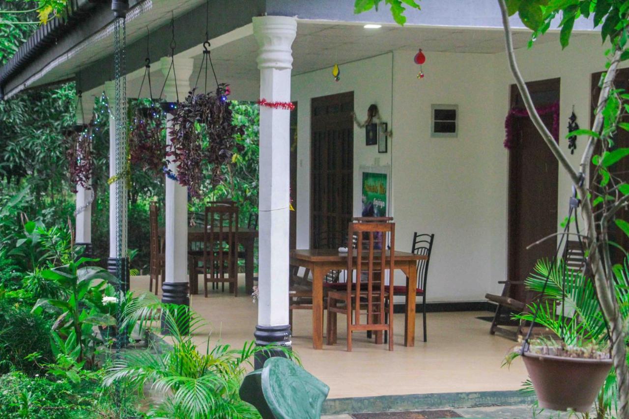 Sigiriya Mana B&B Exterior foto