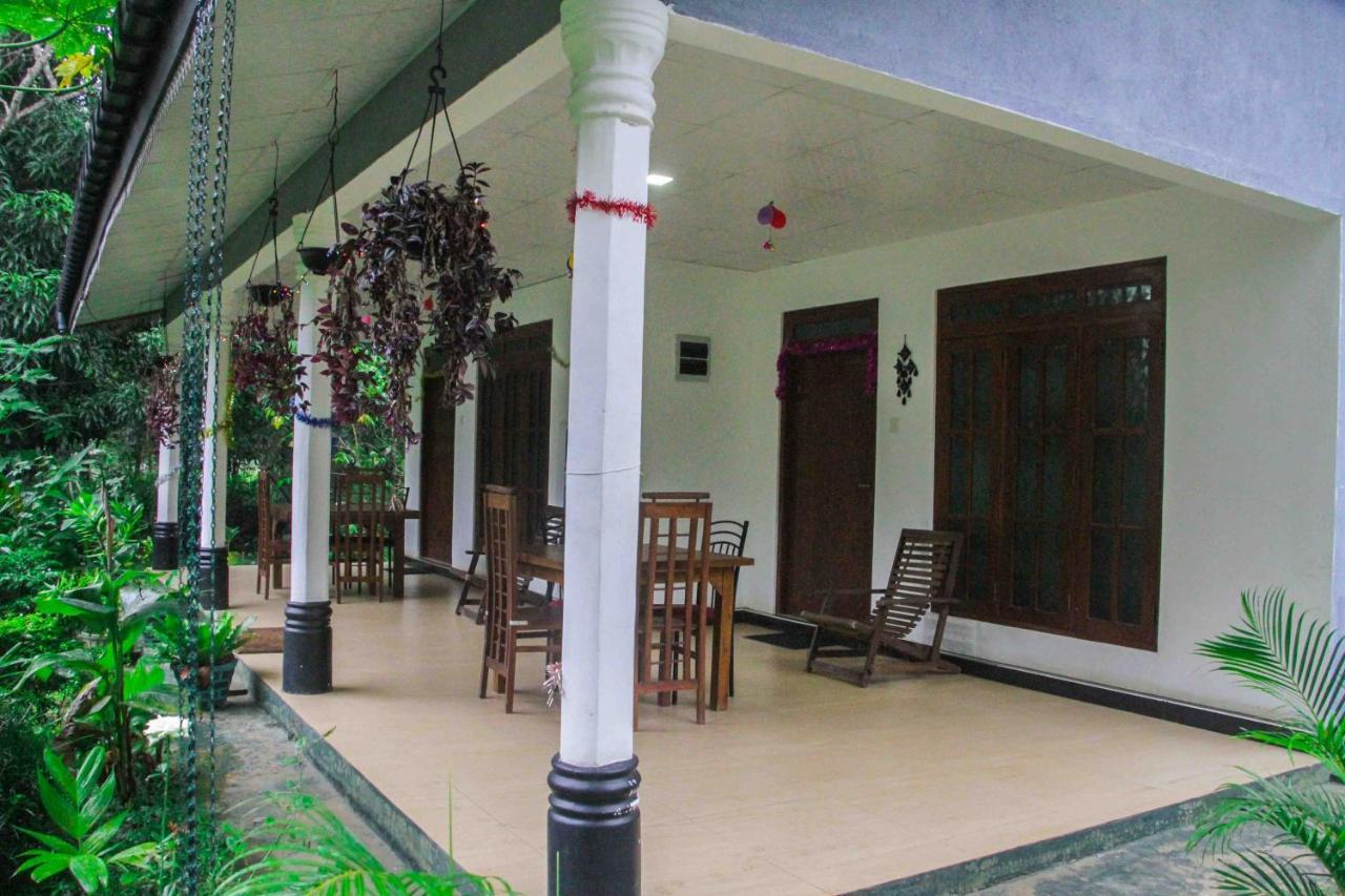 Sigiriya Mana B&B Exterior foto