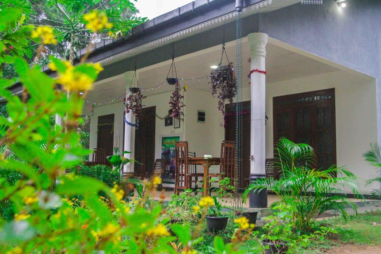 Sigiriya Mana B&B Exterior foto